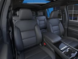 Chevrolet Traverse FWD LT 4dr 2027 — side view