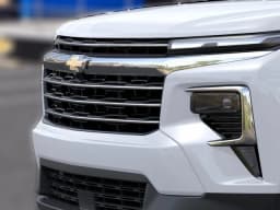 Chevrolet Traverse FWD LT 4dr 2027 — side view