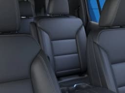 Chevrolet Traverse FWD LT 4dr 2027 — side view