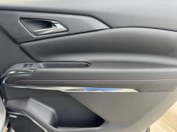 Chevrolet Traverse FWD RS 4dr 2027 — side view
