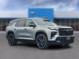 Chevrolet Traverse FWD RS 4dr 2026 — side view