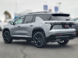Chevrolet Traverse FWD RS 4dr 2026 — side view