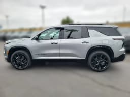 Chevrolet Traverse FWD RS 4dr 2026 — side view