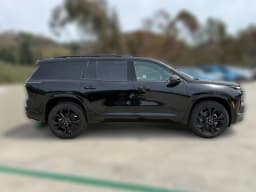 Chevrolet Traverse FWD RS 4dr 2027 — side view