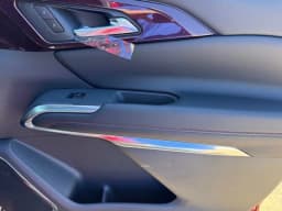 Chevrolet Traverse FWD RS 4dr 2027 — side view