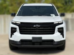 Chevrolet Traverse AWD LT 4dr 2026 — side view