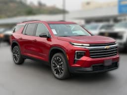 Chevrolet Traverse AWD LT 4dr 2026 — side view
