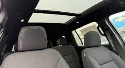 Chevrolet Traverse AWD LT 4dr 2026 — side view