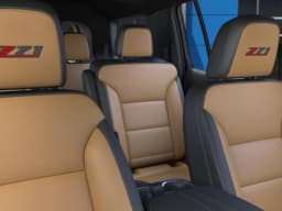 Chevrolet Traverse AWD Z71 4dr 2027 — side view