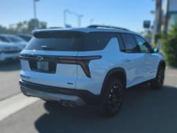 Chevrolet Traverse AWD Z71 4dr 2027 — side view
