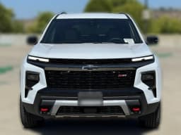 Chevrolet Traverse AWD Z71 4dr 2027 — side view