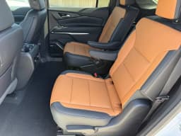 Chevrolet Traverse AWD Z71 4dr 2027 — side view
