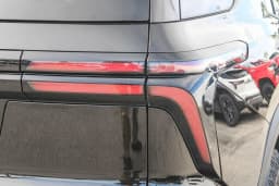 Chevrolet Traverse AWD Z71 4dr 2026 — side view