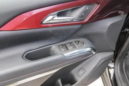 Chevrolet Traverse AWD Z71 4dr 2026 — side view