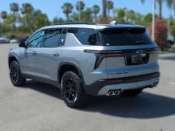 Chevrolet Traverse AWD Z71 4dr 2026 — side view