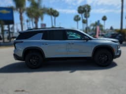Chevrolet Traverse AWD Z71 4dr 2026 — side view