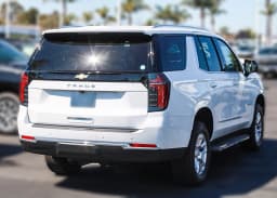 Chevrolet Tahoe LS 2WD 4dr 2026 — side view
