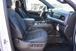 Chevrolet Tahoe LS 2WD 4dr 2026 — side view