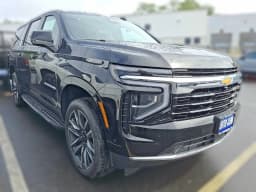 Chevrolet Suburban LS 4WD 4dr 2026 — side view