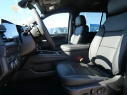 Chevrolet Tahoe LS 4WD 4dr 2026 — side view