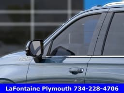 Chevrolet Tahoe High Country 4WD 4dr 2025 — side view
