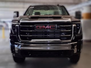 GMC Sierra 2500HD SLE 4WD Reg Cab 142" GMC Sierra 2500HD SLE 4WD Reg Cab 142"
