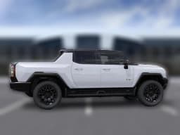 GMC HUMMER EV Pickup 2X e4WD Crew Cab 2026 — side view