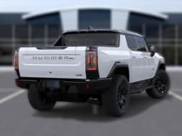 GMC HUMMER EV Pickup 2X e4WD Crew Cab 2026 — side view