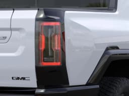 GMC HUMMER EV Pickup 2X e4WD Crew Cab 2026 — side view