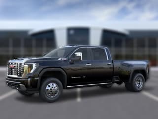 GMC Sierra 3500HD Denali 4WD Crew Cab 172" GMC Sierra 3500HD Denali 4WD Crew Cab 172"