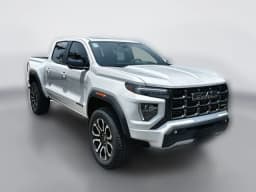 GMC Canyon 4WD AT4 4WD Crew Cab 2026 — side view