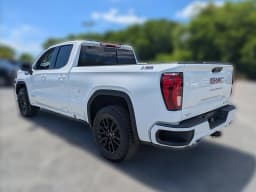 GMC Sierra 1500 Elevation 4WD Double Cab 147" 2026 — side view