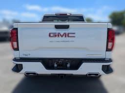 GMC Sierra 1500 Elevation 4WD Double Cab 147" 2026 — side view