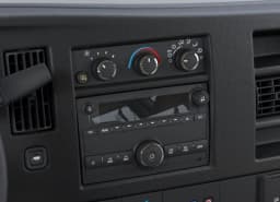 GMC Savana Cargo Van Work Van RWD 2500 135" 2025 — side view