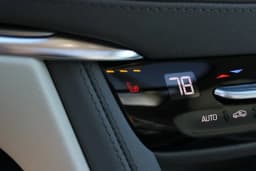Cadillac XT5 AWD Premium Luxury 4dr 2026 — side view