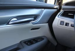 Cadillac XT5 AWD Premium Luxury 4dr 2026 — side view