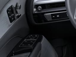 Cadillac LYRIQ Luxury 4dr 2027 — side view