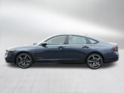 Honda Accord Sedan SE CVT 2026 — side view