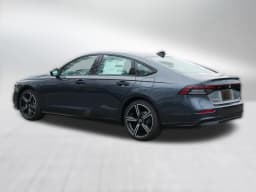 Honda Accord Sedan SE CVT 2026 — side view