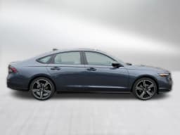 Honda Accord Sedan SE CVT 2026 — side view