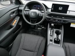 Honda Accord Sedan SE CVT 2026 — side view