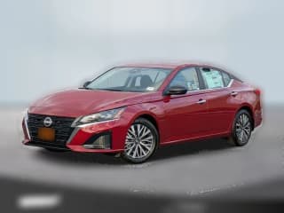 Nissan Altima SV FWD Nissan Altima SV FWD