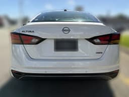 Nissan Altima SV AWD 2026 — side view