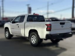 Nissan Frontier S King Cab 4x4 2027 — side view