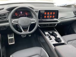 Volkswagen Atlas 2.0T Peak Edition 4MOTION 2026 — side view