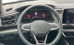 Volkswagen Atlas 2.0T Peak Edition 4MOTION 2026 — side view