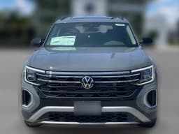 Volkswagen Atlas 2.0T Peak Edition 4MOTION 2026 — side view