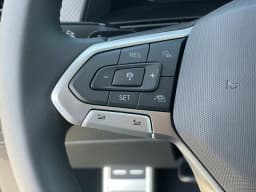 Volkswagen Atlas 2.0T Peak Edition 4MOTION 2026 — side view