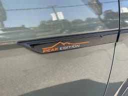 Volkswagen Atlas 2.0T Peak Edition 4MOTION 2026 — side view