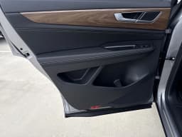 Volkswagen Atlas 2.0T SE FWD 2026 — side view